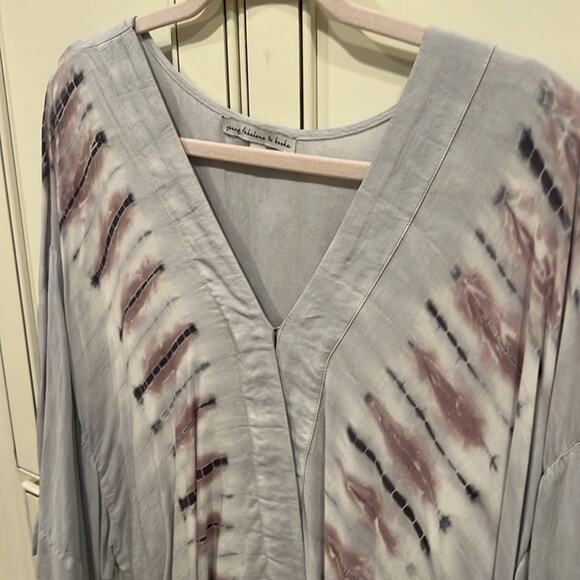 🔥🔥FIRE SALE 🔥🔥YF&B boho wrap top - Picture 2 of 10